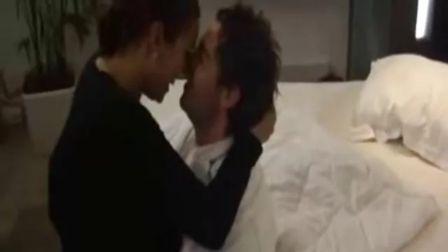 Dla dorosłych bez rejestracji Cały film wygląda jak sexkamerki xx ogromny czarny kogut